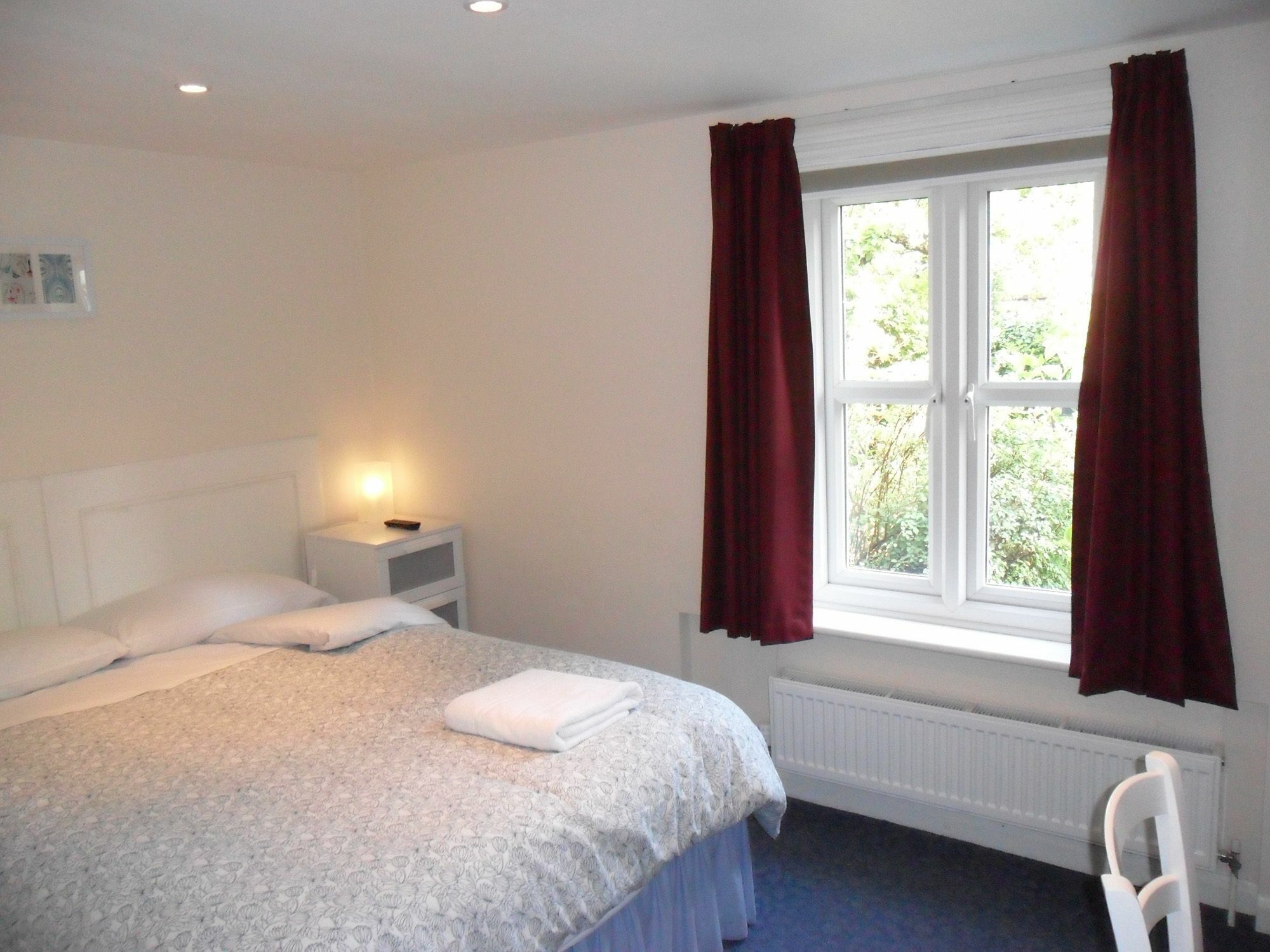 The Bakehouse Guesthouse Maidenhead Exterior photo